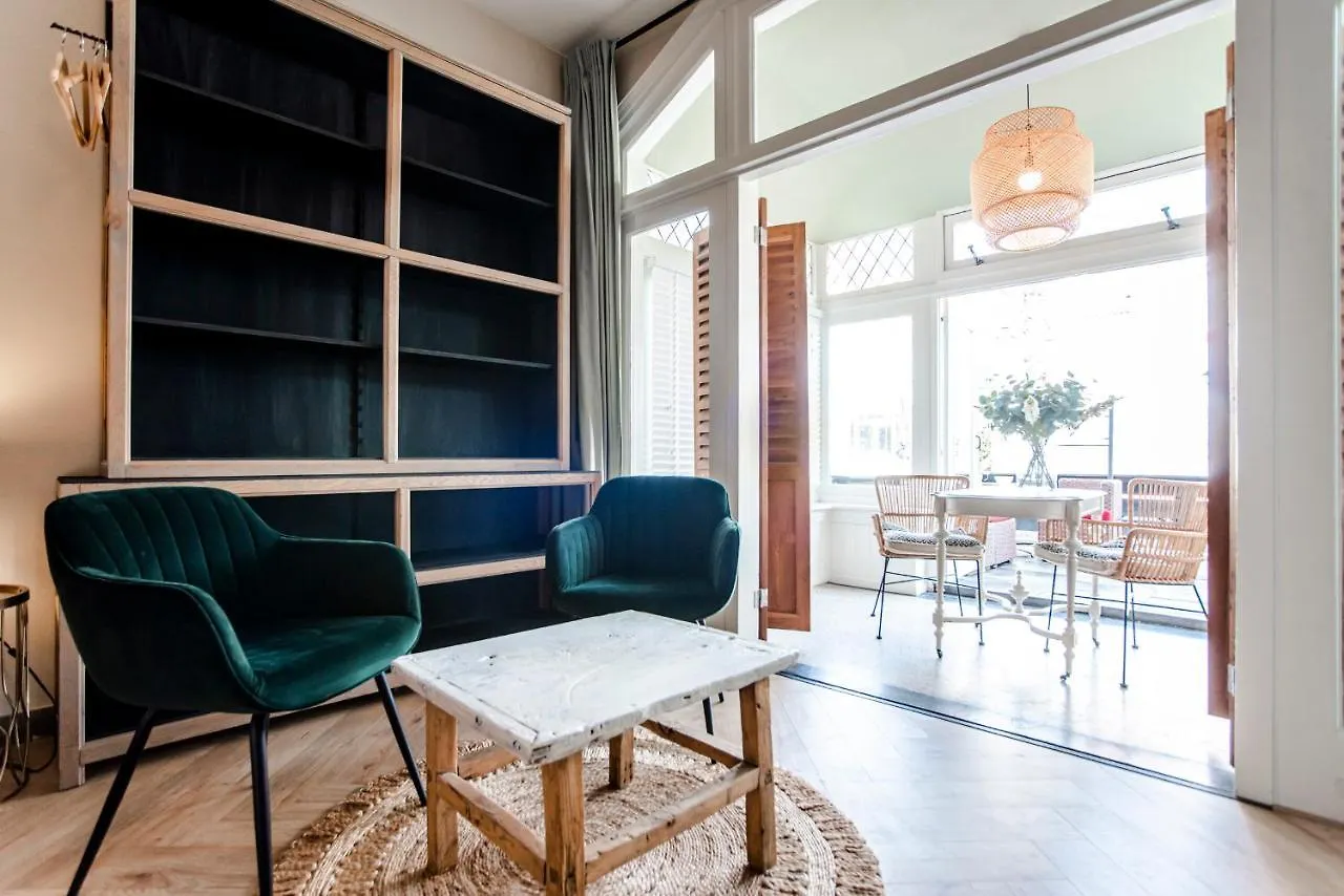 Studio Loren / Studio Fellini Zandvoort Nederländerna